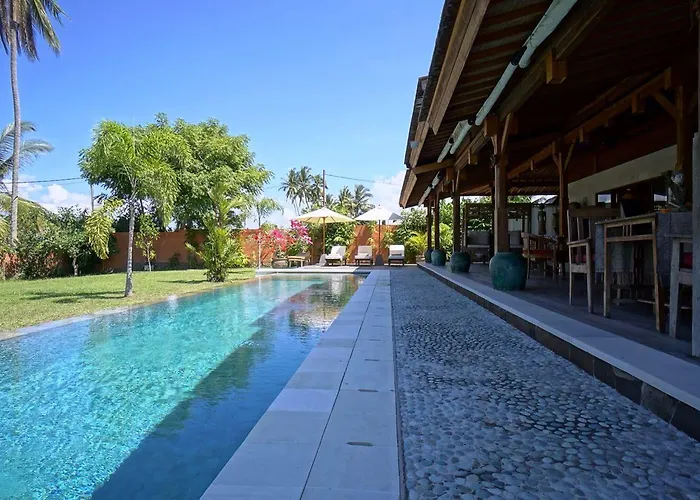 Bed & Breakfast Taman Kanti - 2 Bedroom Private With Swimming Pool 4*