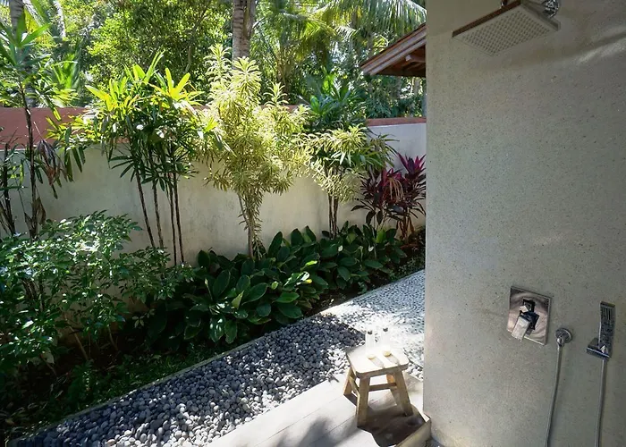 Bed & Breakfast Taman Kanti - 2 Bedroom Private With Swimming Pool 4*
