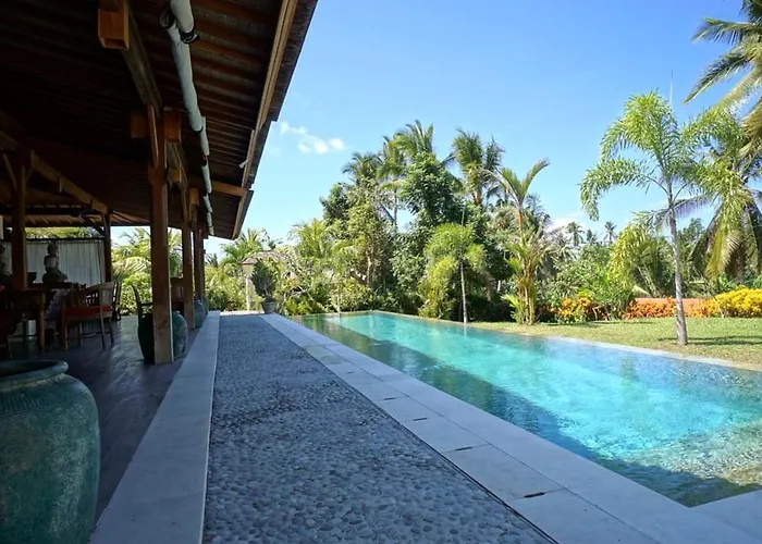 Bed & Breakfast Taman Kanti - 2 Bedroom Private With Swimming Pool 4*